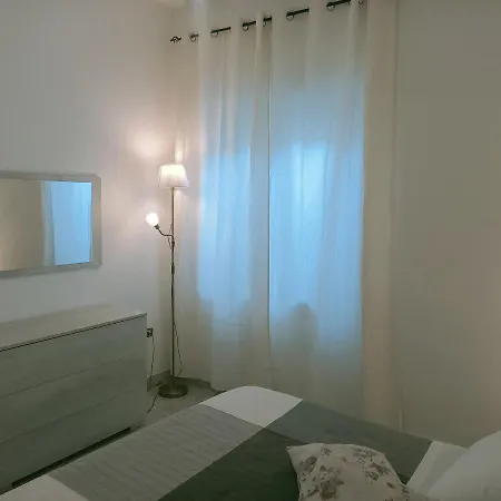 Dachi House Ferienhaus