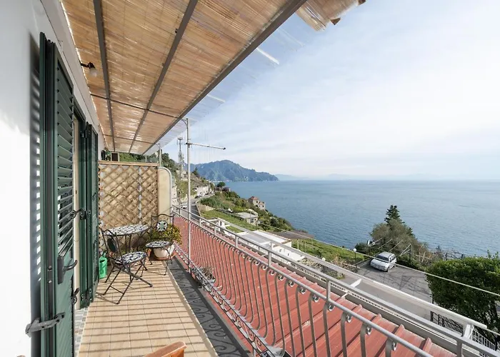 Feriehus Dachi House *